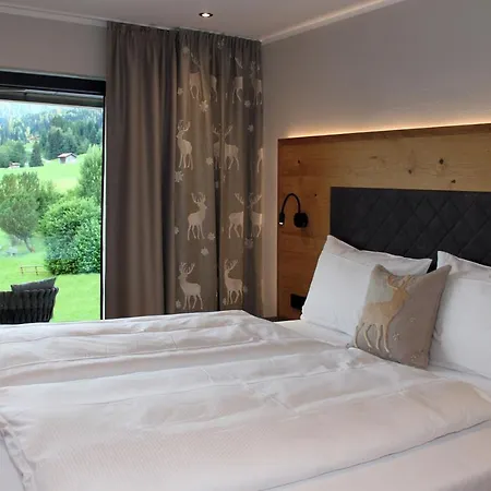 Apartament Bergzauber Wohlfuehlchalets - Skipiste - Private Sauna Bolsterlang