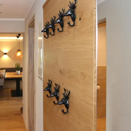 Bergzauber Wohlfuehlchalets - Skipiste - Private Sauna Bolsterlang