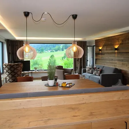 Bergzauber Wohlfuehlchalets - Skipiste - Private Sauna *