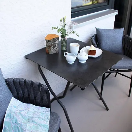 Apartament Bergzauber Wohlfuehlchalets - Skipiste - Private Sauna *