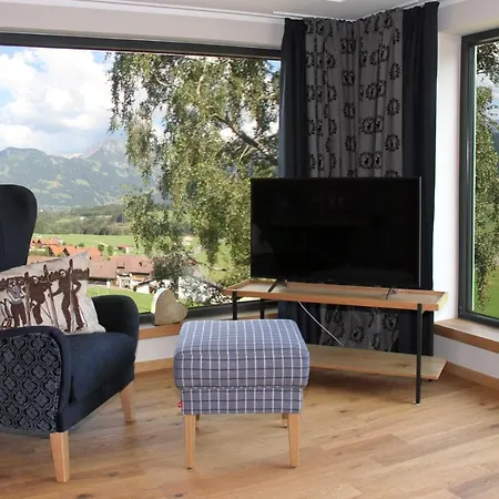 Bergzauber Wohlfuehlchalets - Skipiste - Private Sauna Apartment Bolsterlang