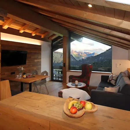 Bergzauber Wohlfuehlchalets - Skipiste - Private Sauna Bolsterlang