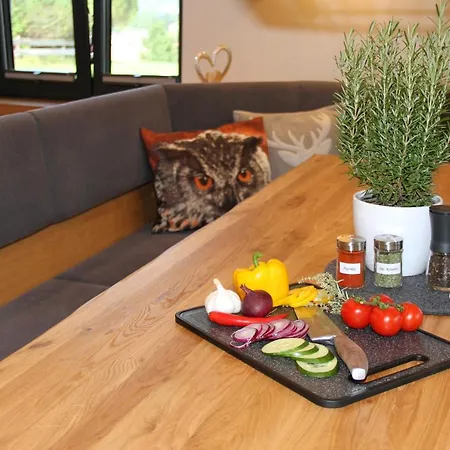 Bergzauber Wohlfuehlchalets - Skipiste - Private Sauna Bolsterlang